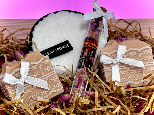 Mother’s Day Rose Petals gift box